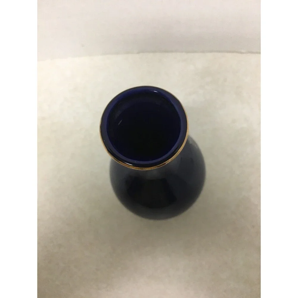 Kutani Small Cobalt Blue Vase ~ Made in Japan ~ Handcrafted ~ 4 1/2